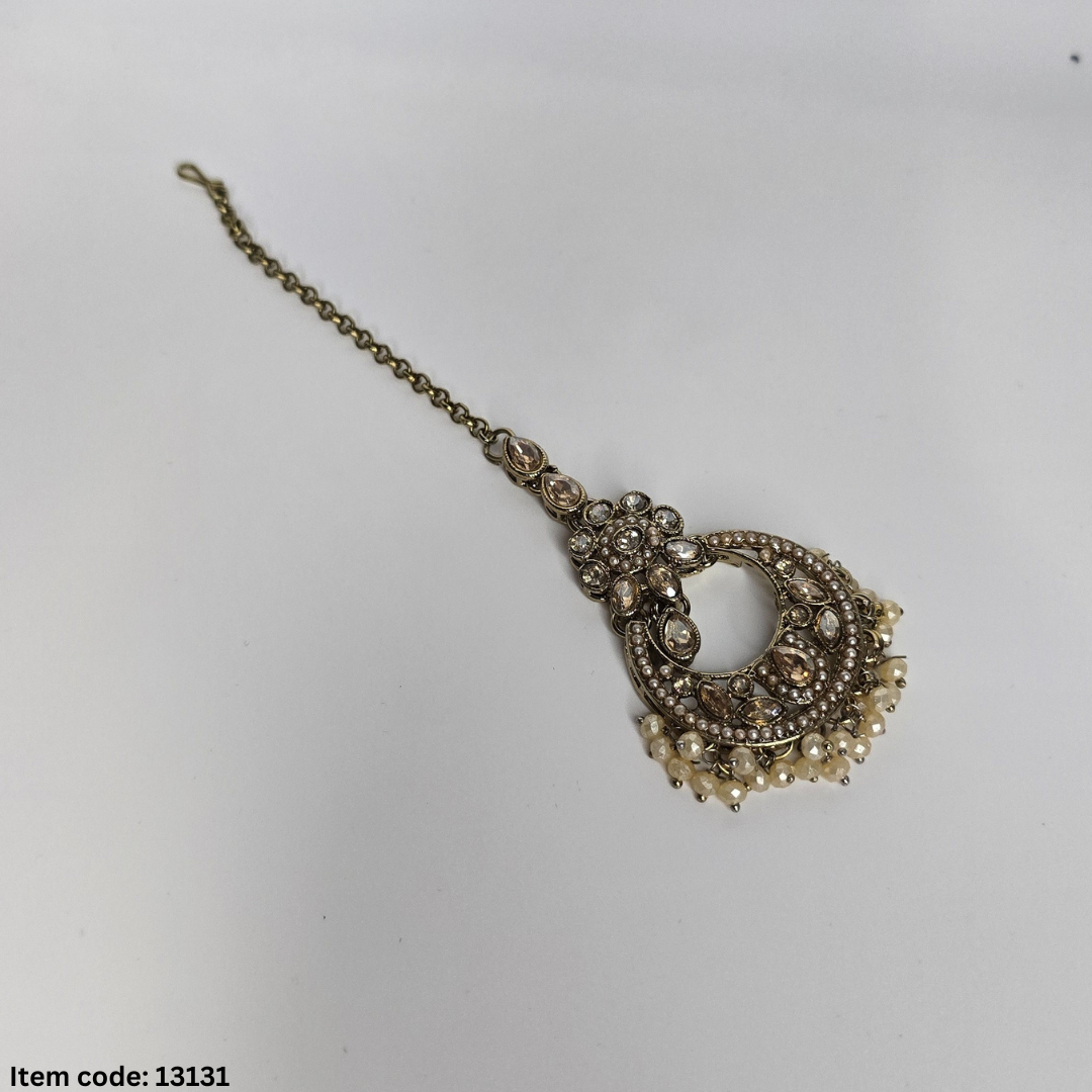 ELEGANT POLKI PAKISTANI STYLE CHOKER SET