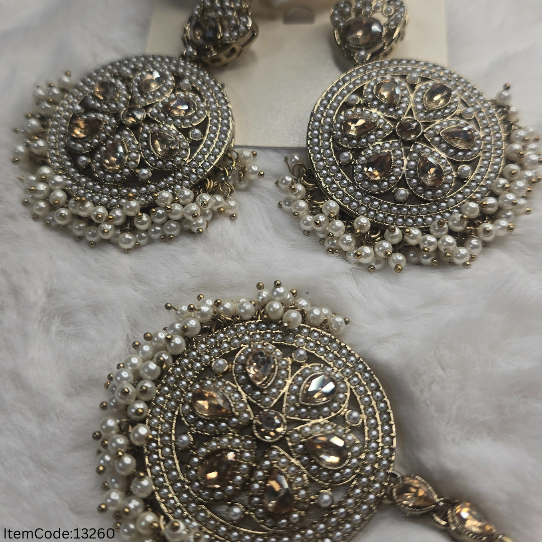 BEAUTIFUL POLKI EARRINGS TIKKA SET