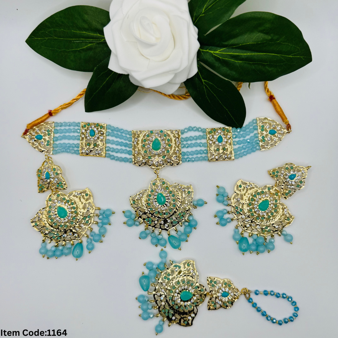 GOLD PLATED EARRING TIKKA SET