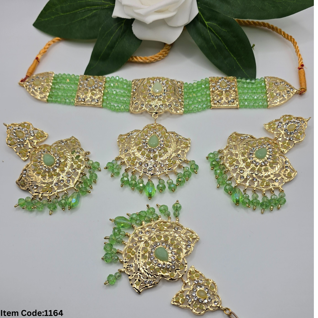 GOLD PLATED EARRING TIKKA SET