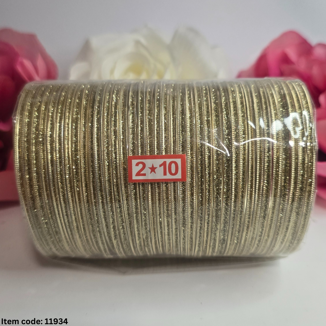BEAUTIFUL SHINY METAL BANGLES SET