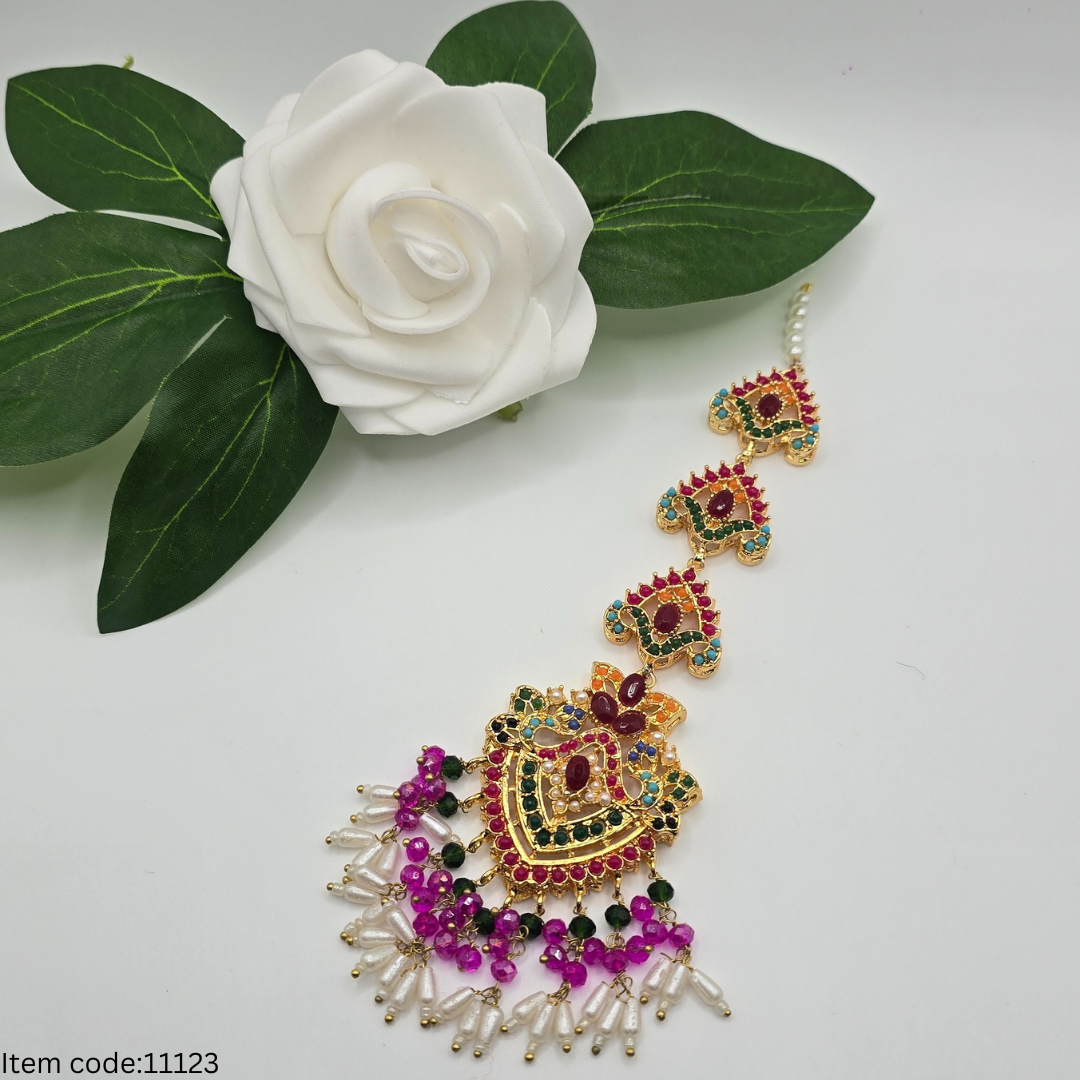 NAURATAN NECKLACE SET WITH PASA