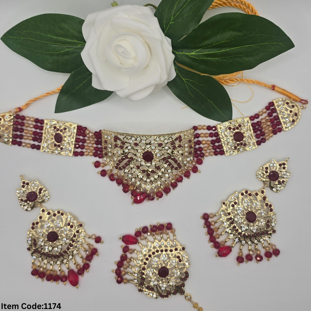 GOLD PLATED PAKISTANI CHOKER SET WITH TIKKA