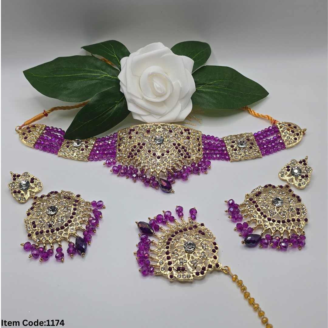 GOLD PLATED PAKISTANI CHOKER SET WITH TIKKA