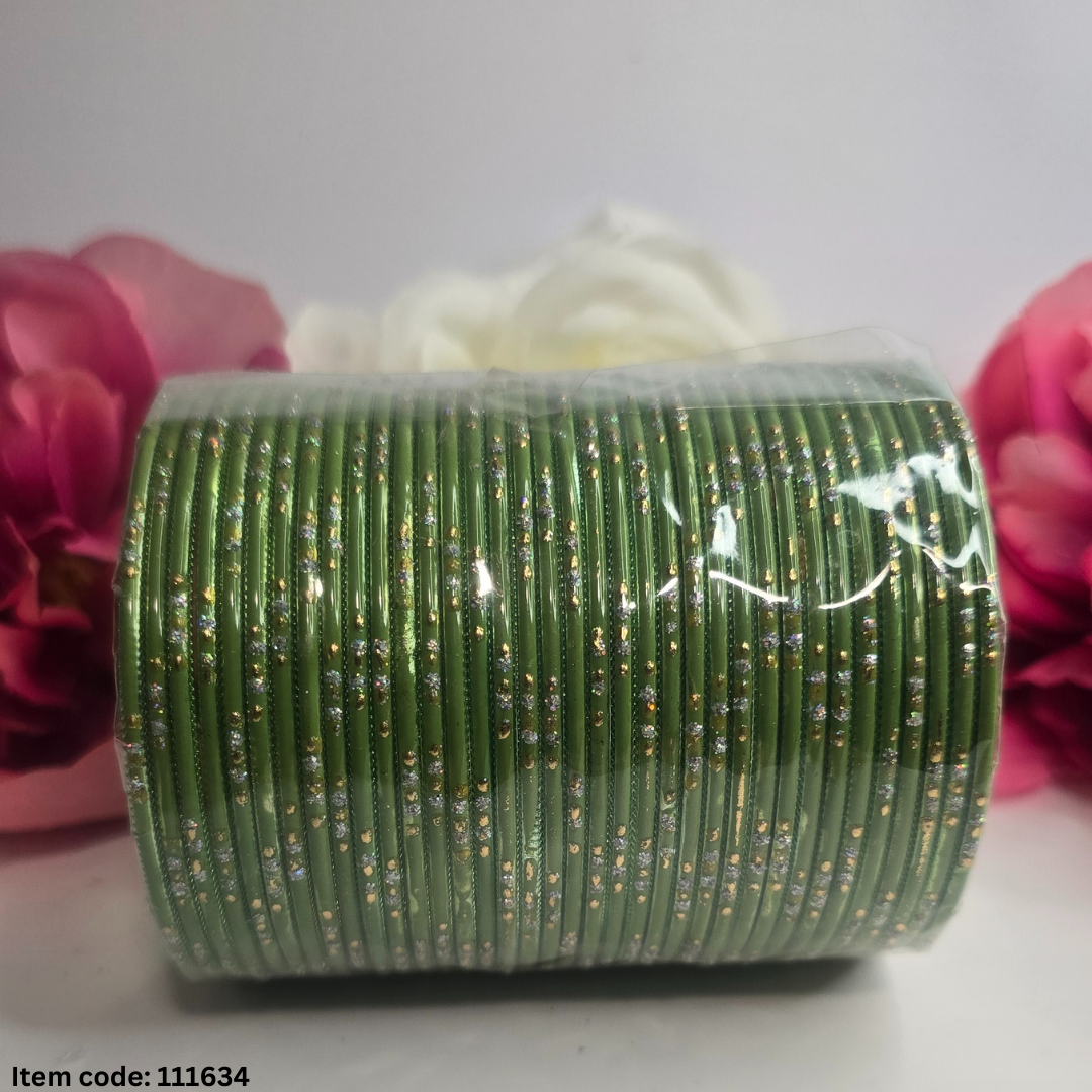 BEAUTIFUL SHINEY METAL BANGLES