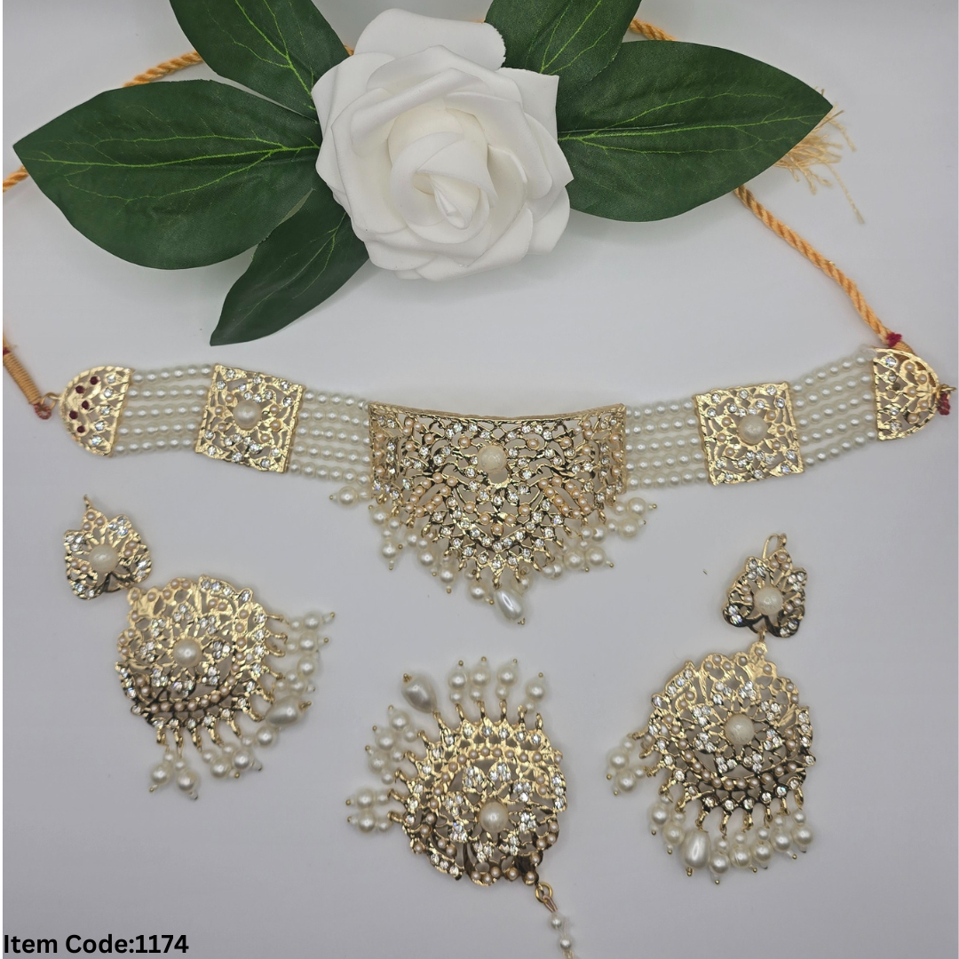 GOLD PLATED PAKISTANI CHOKER SET WITH TIKKA
