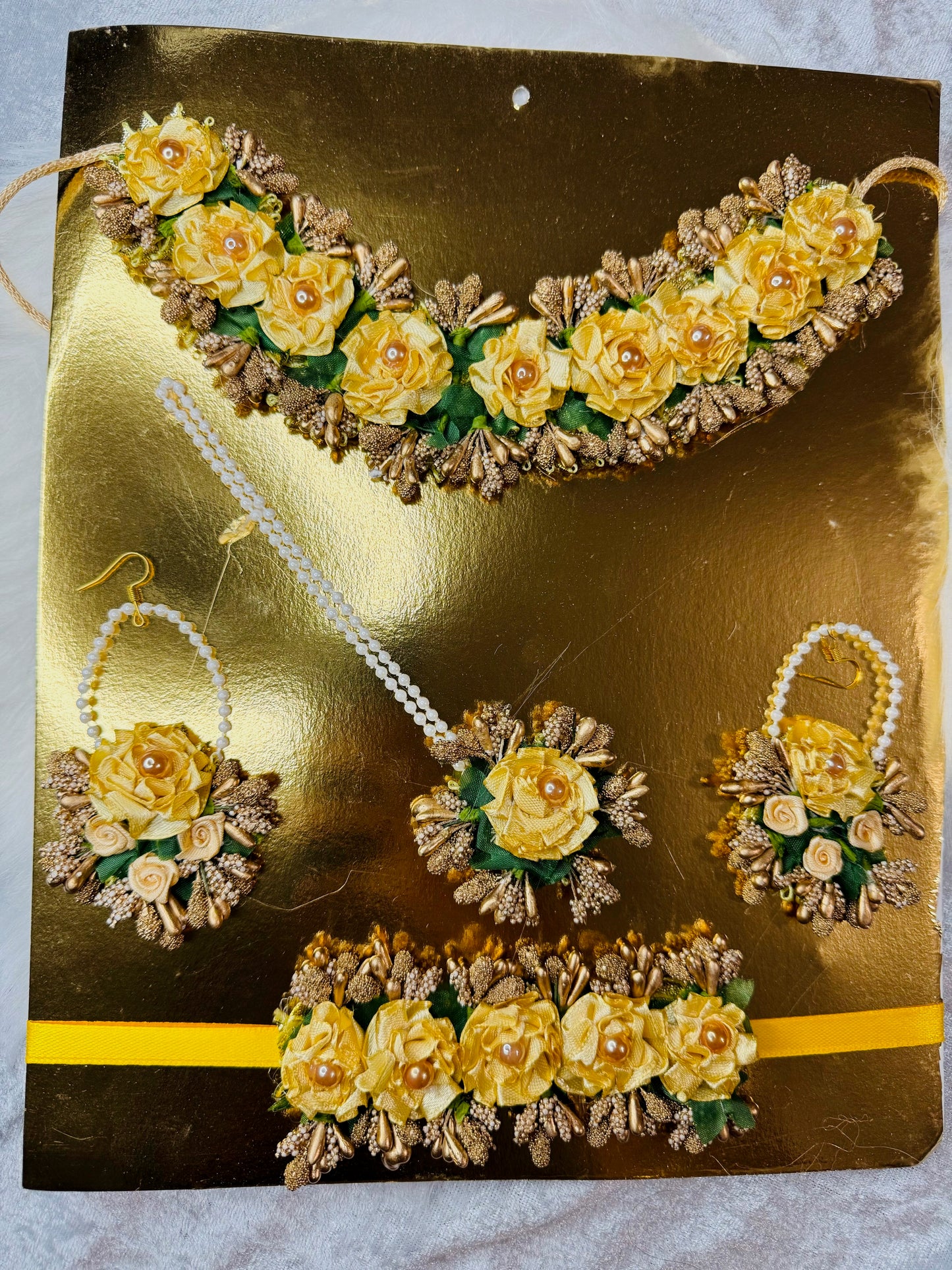 FLORAL JEWELRY FOR HALDI MEHNDI