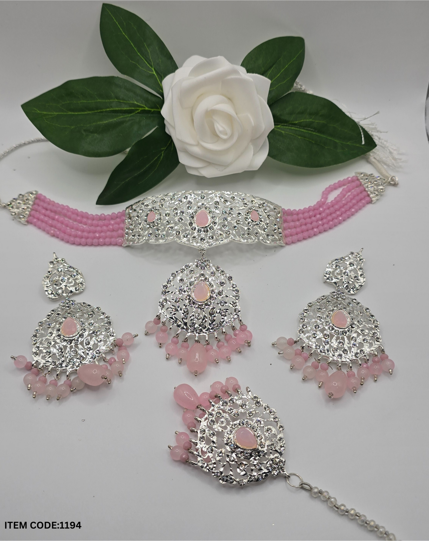 GOLD PLATED PAKISTANI LAYERED CHOKER WITH TIKKA