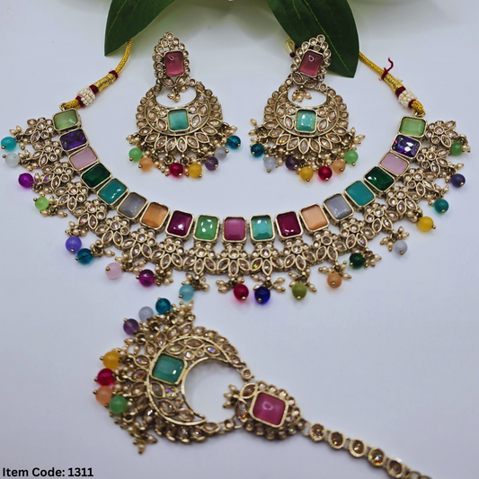 REVERSE AD NECKLACE SET WITH MOSSONITE STONE
