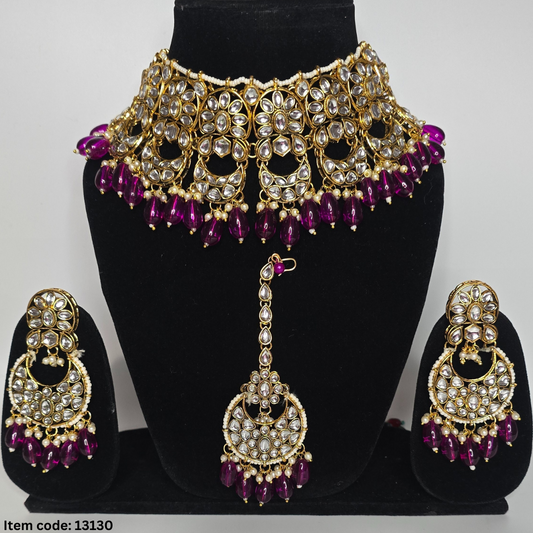 KUNDAN NECKLACE SET WITH EARRINGS TIKKA
