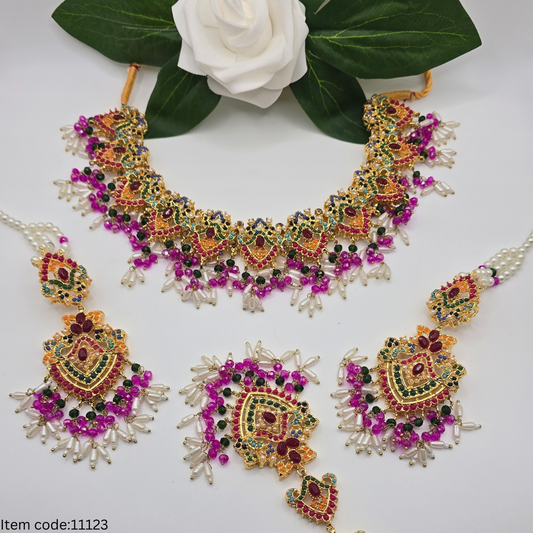 NAURATAN NECKLACE SET WITH PASA