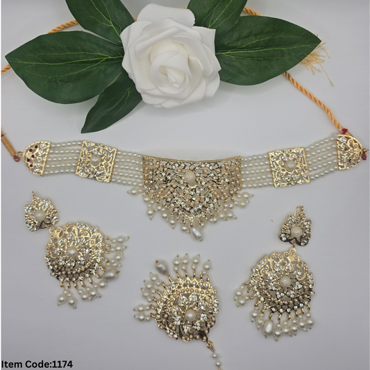 GOLD PLATED PAKISTANI CHOKER SET WITH TIKKA