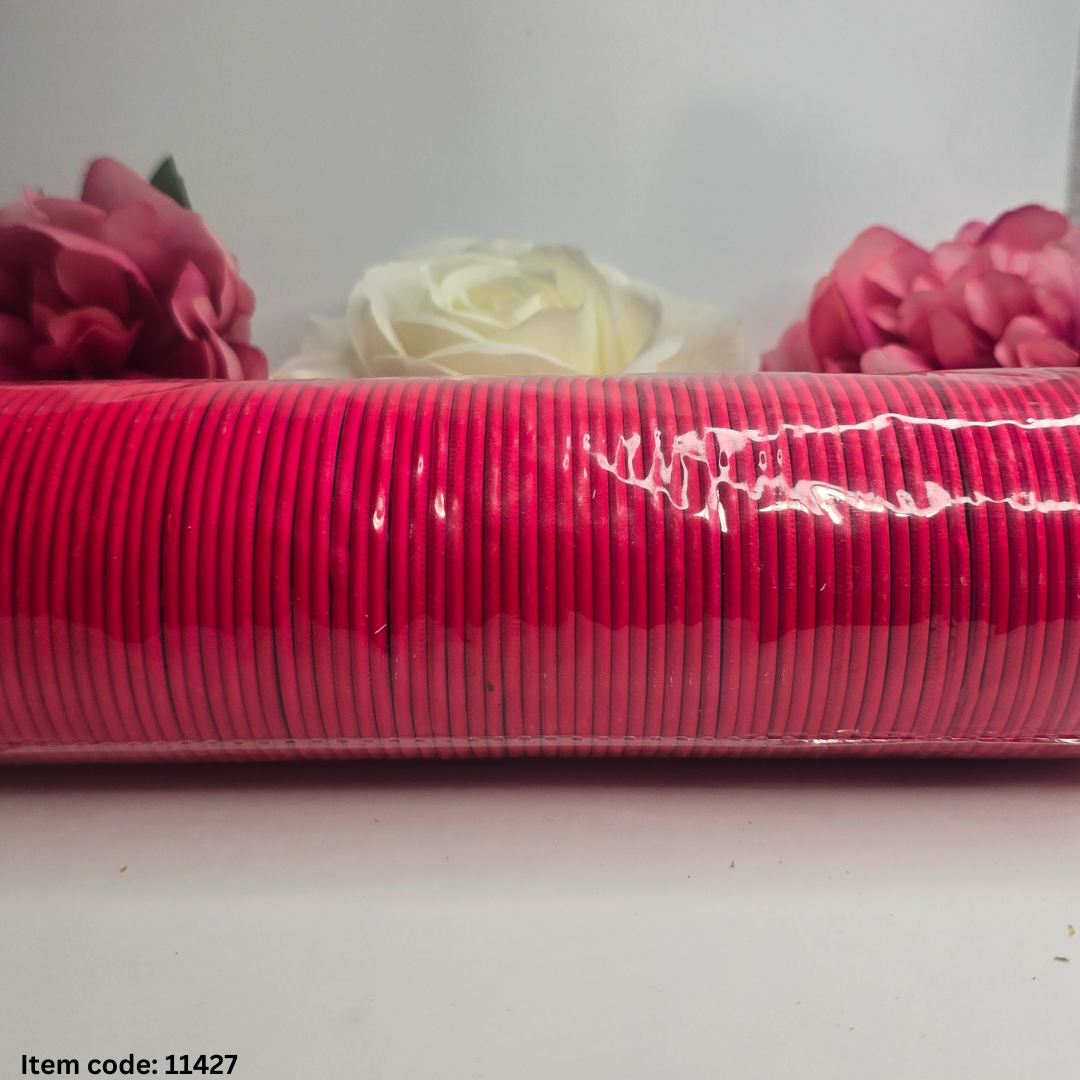 PLAIN |VELVET 36 METAL BANGLES