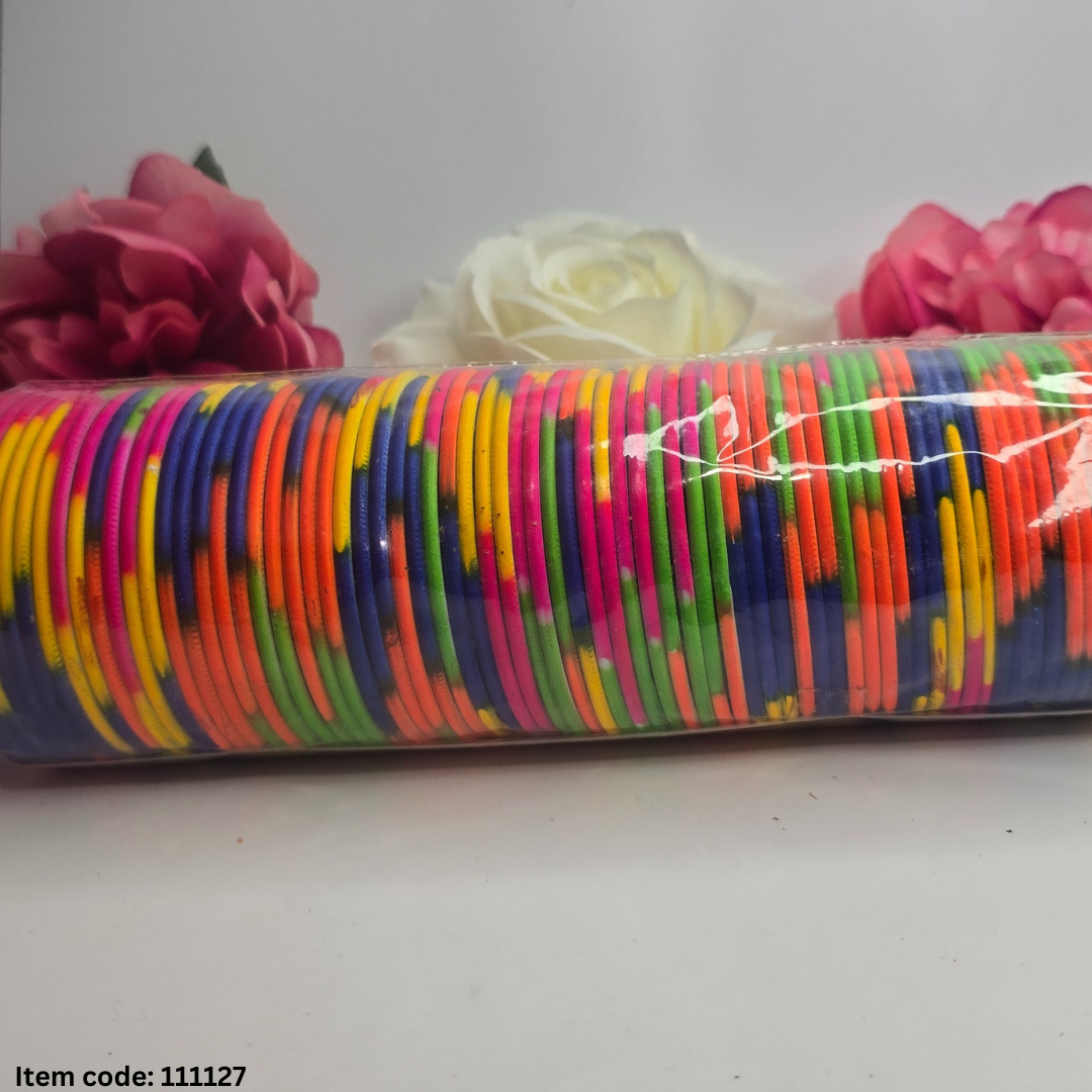 PLAIN |VELVET 36 METAL BANGLES
