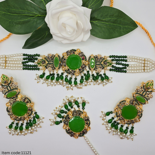 PAKISTANI KUNDAN / MIRROR  CHOKER SET